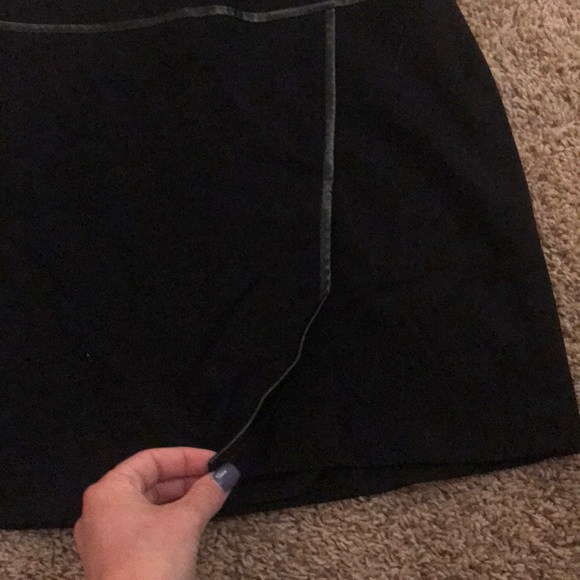 White House black market black with faux leather - Picture 2 of 4